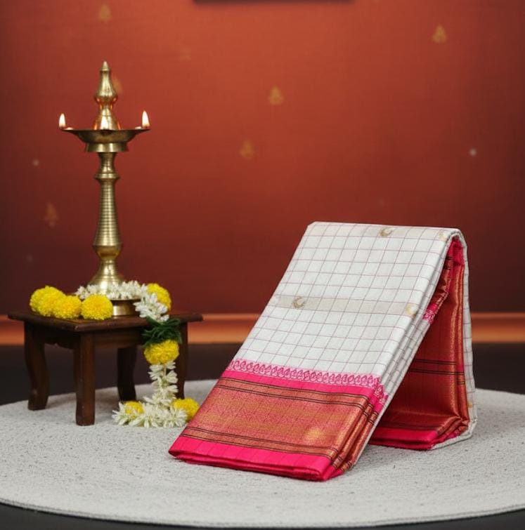 Aura Silk Zari Weaving Work Saree