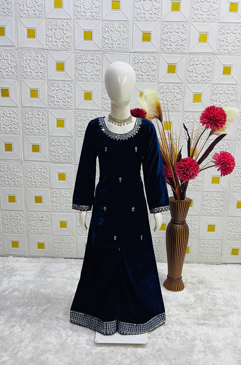 VISCOSE VELVET TOP-SHARARA AND DUPATTA SET