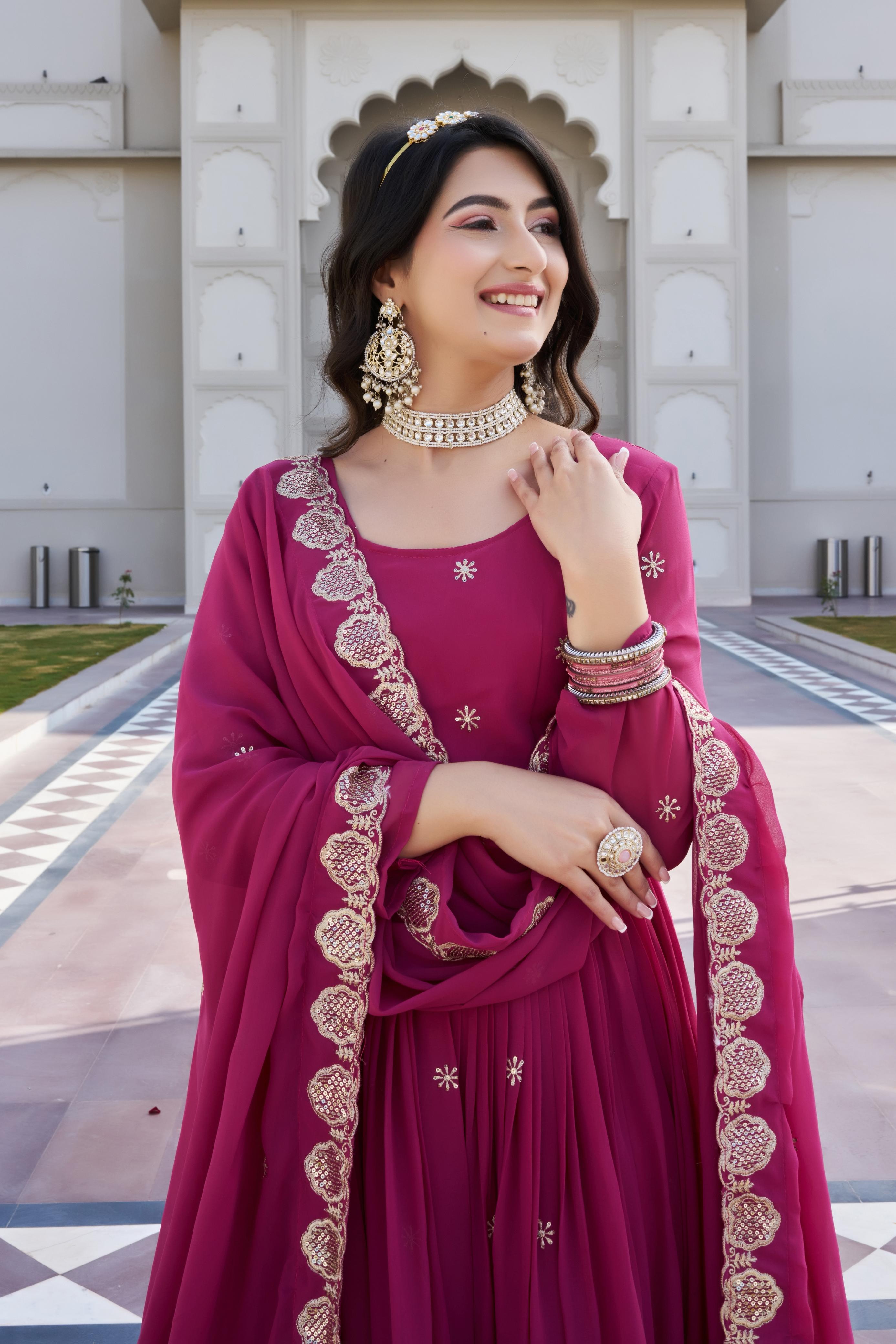 🪡💗🩵💞Festive Elegance: Styles for Every Occasion💞💕💃