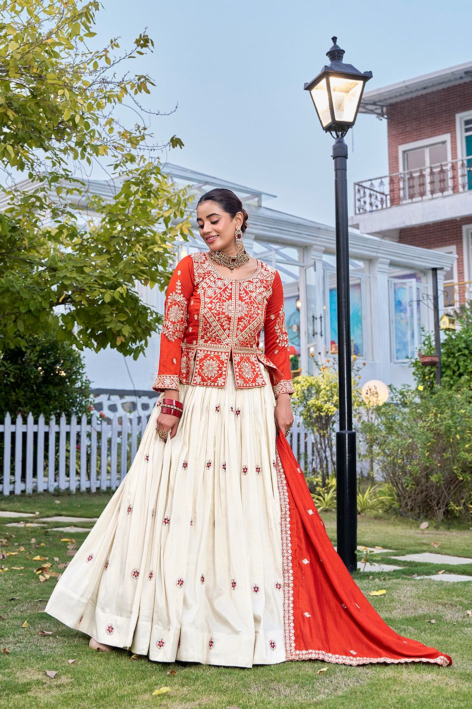 👗💌ssd Creation is New Launching Festival Lehenga Choli👗💌*