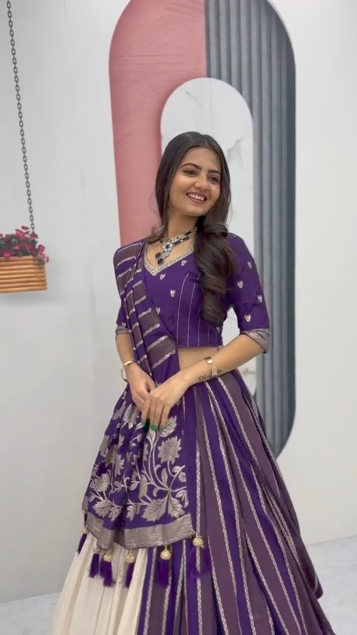 Special trending lengha& saree 👗💌*PC -143