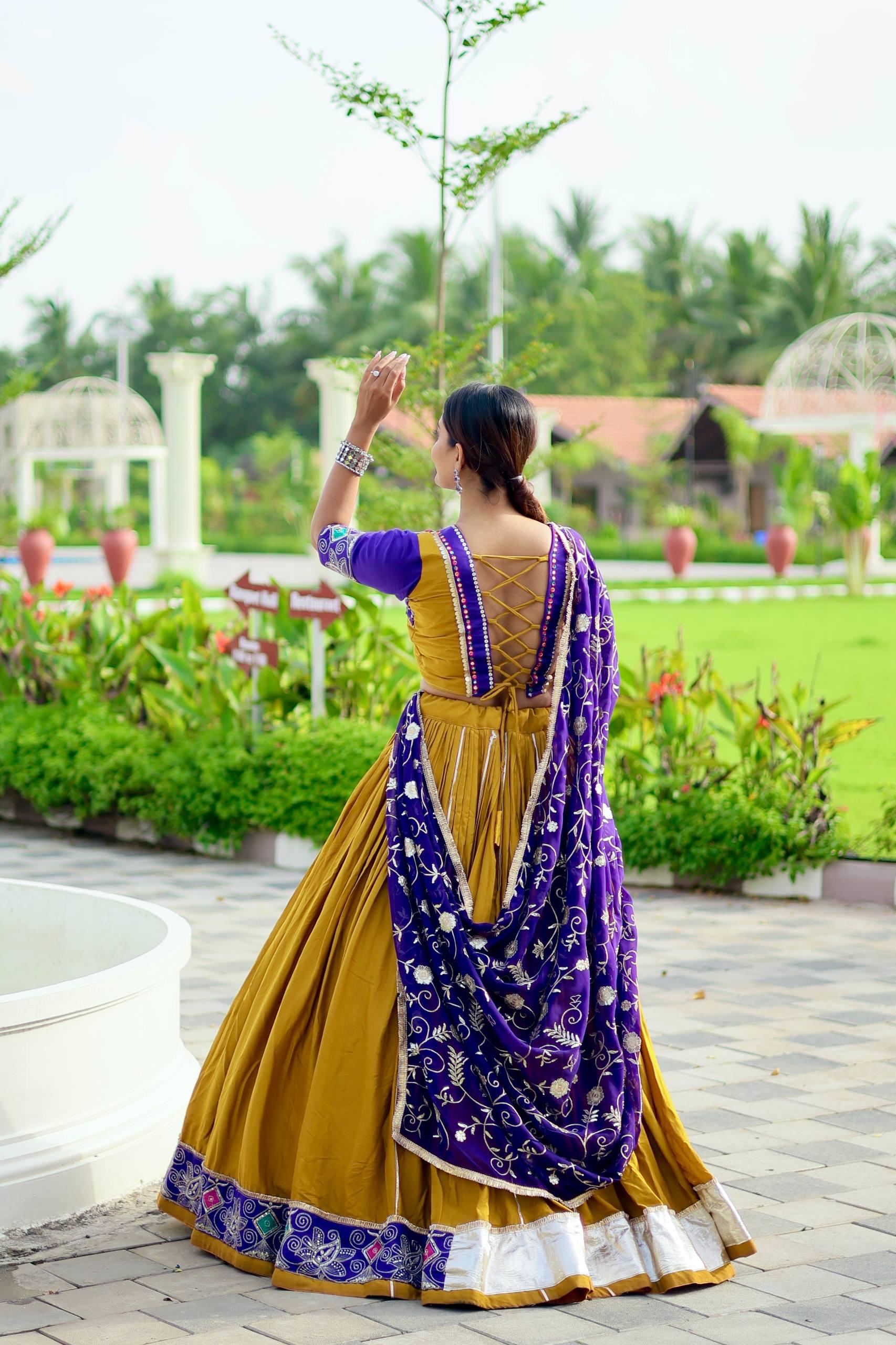 🪡👗💕elegant traditional lehenga in mustard gold with royal purple embroidery🪡💞💕